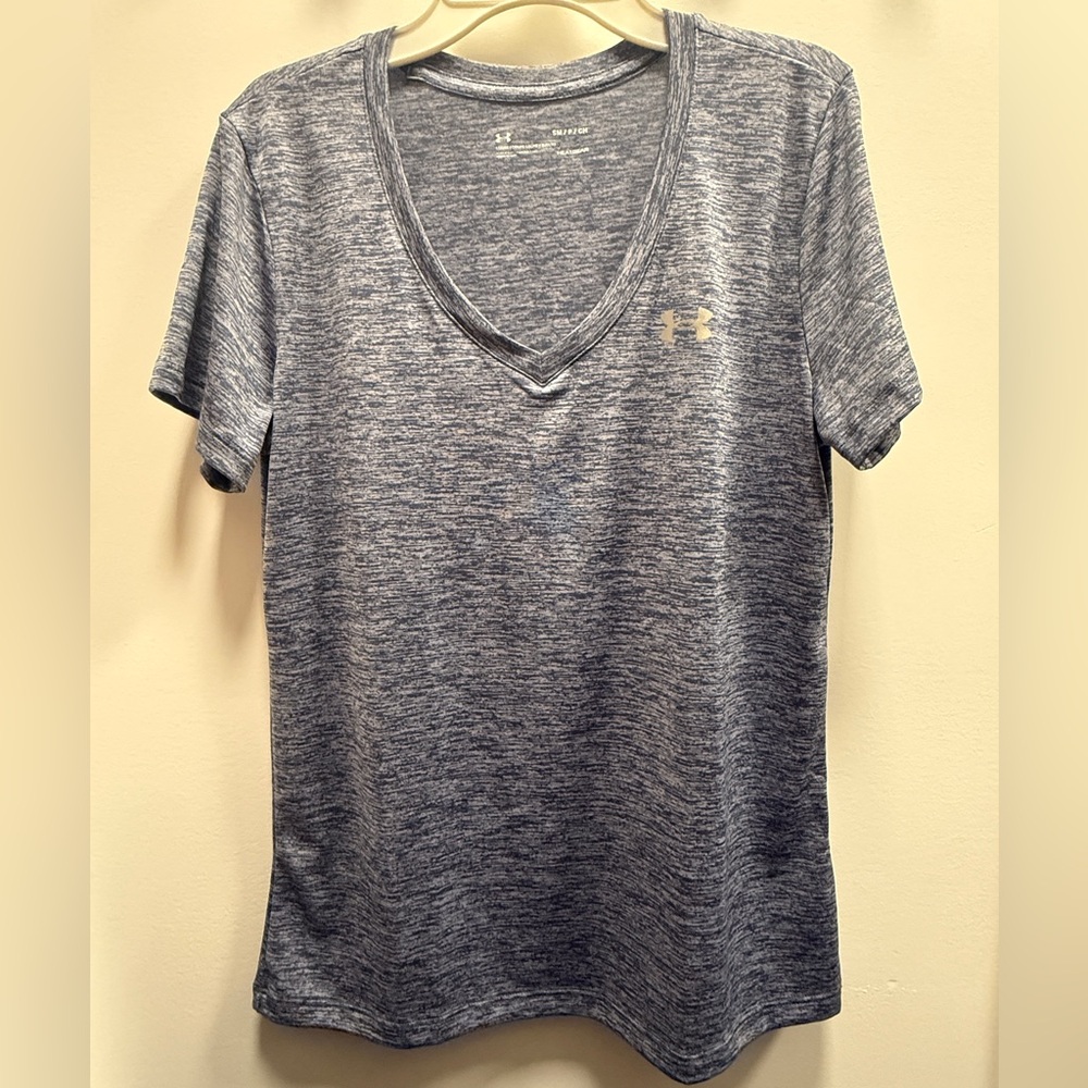 Under Armour Women's Gray V-Neck HeatGear Top